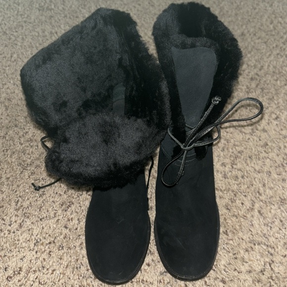UGG JERENE BLACK BOOTS - size 9.5 - Picture 10 of 10